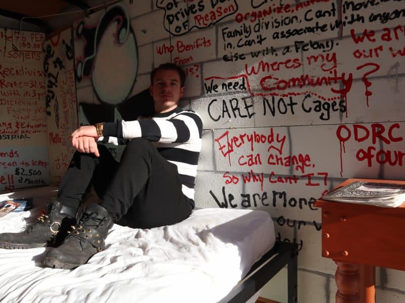 Returning Artists Guild uses art to change how people think about prison