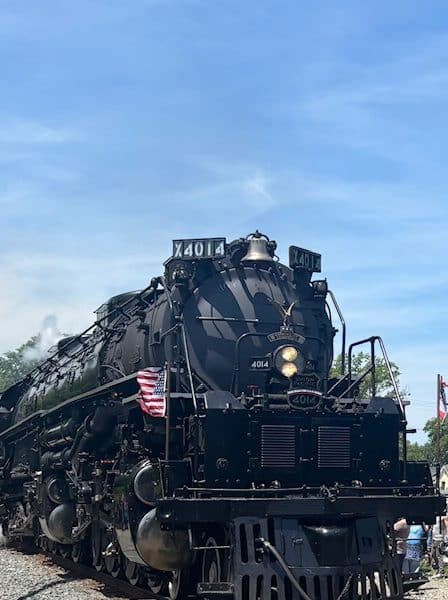 Historic steam giant Big Boy No. 4014 draws crowds along Lakewood Rail Corridor